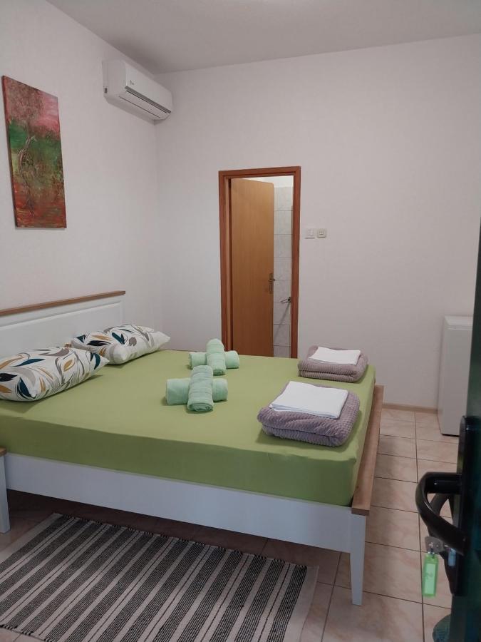 Sobe Kraft 2 Διαμέρισμα Živogošće Εξωτερικό φωτογραφία